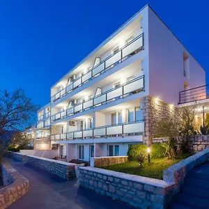 Roccia 3*, Novigrad (Dalmatia) Croatia