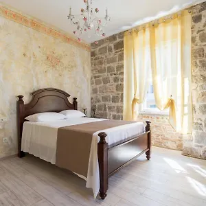 Pietra Rossa Croatie
