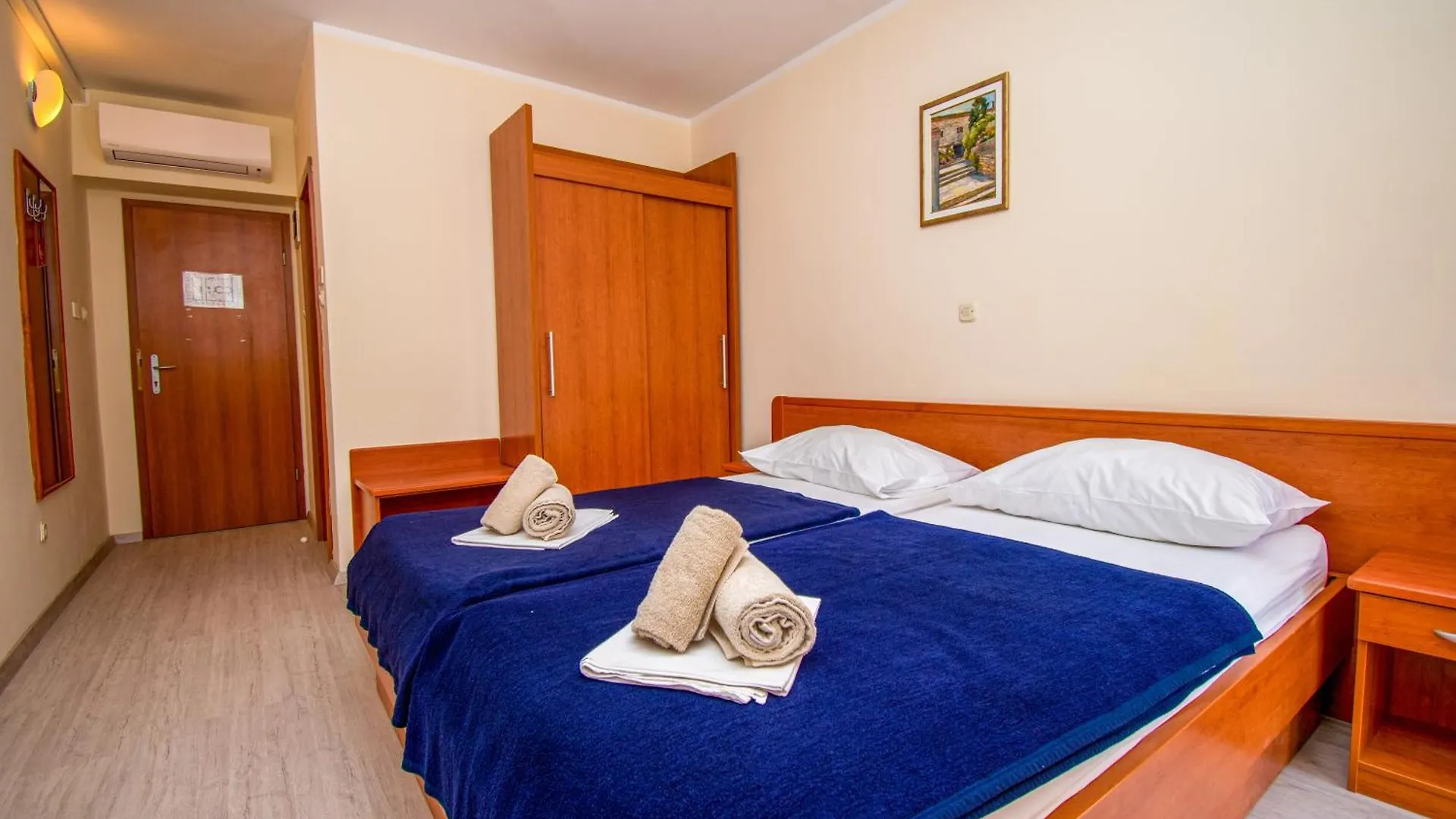 Centinera Resort Banjole Hotel