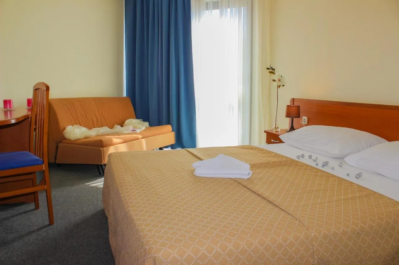 Centinera Resort Banjole 3*,
